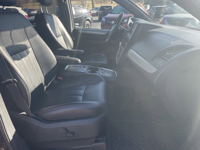 Used 2018 Dodge Grand Caravan GT w/ Safety Sphere Group image 19