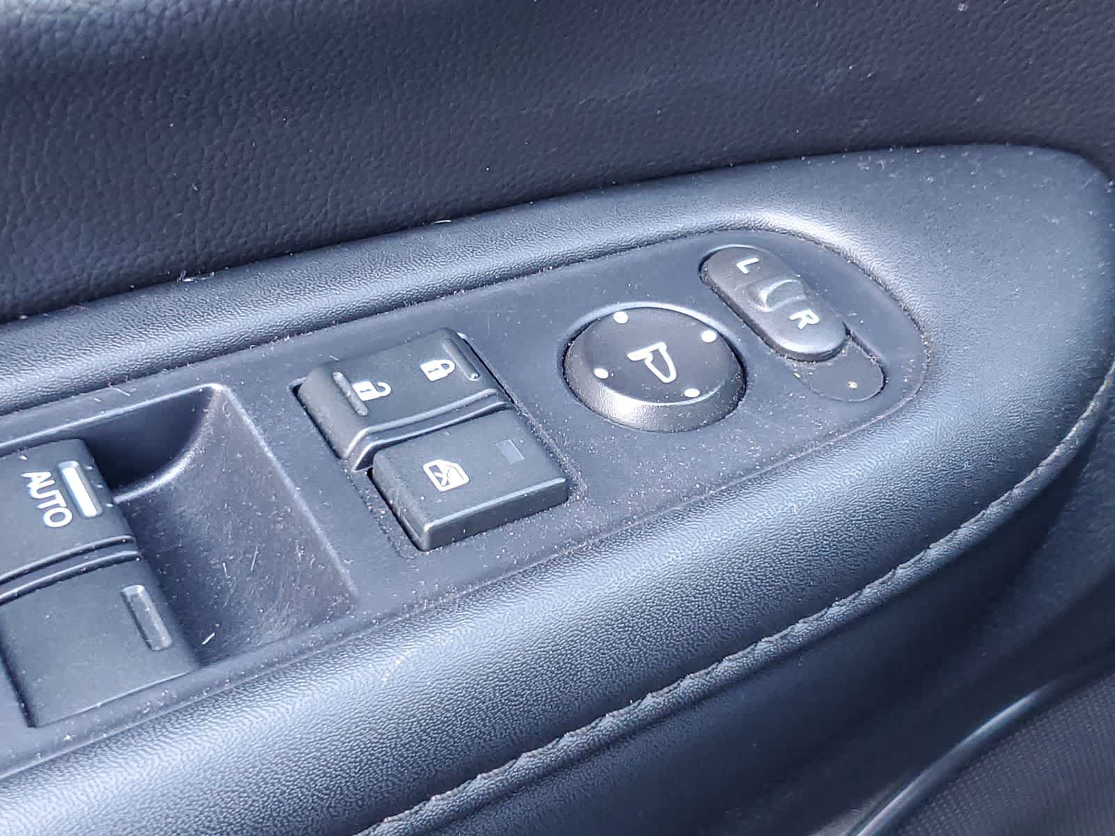 Used 2020 Honda HR-V Sport image 25