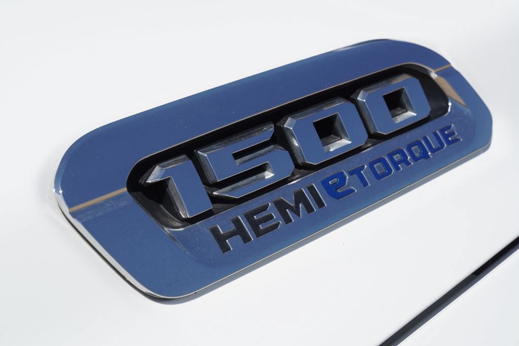 Used 2024 RAM 1500 Big Horn AWD/4WD image 6