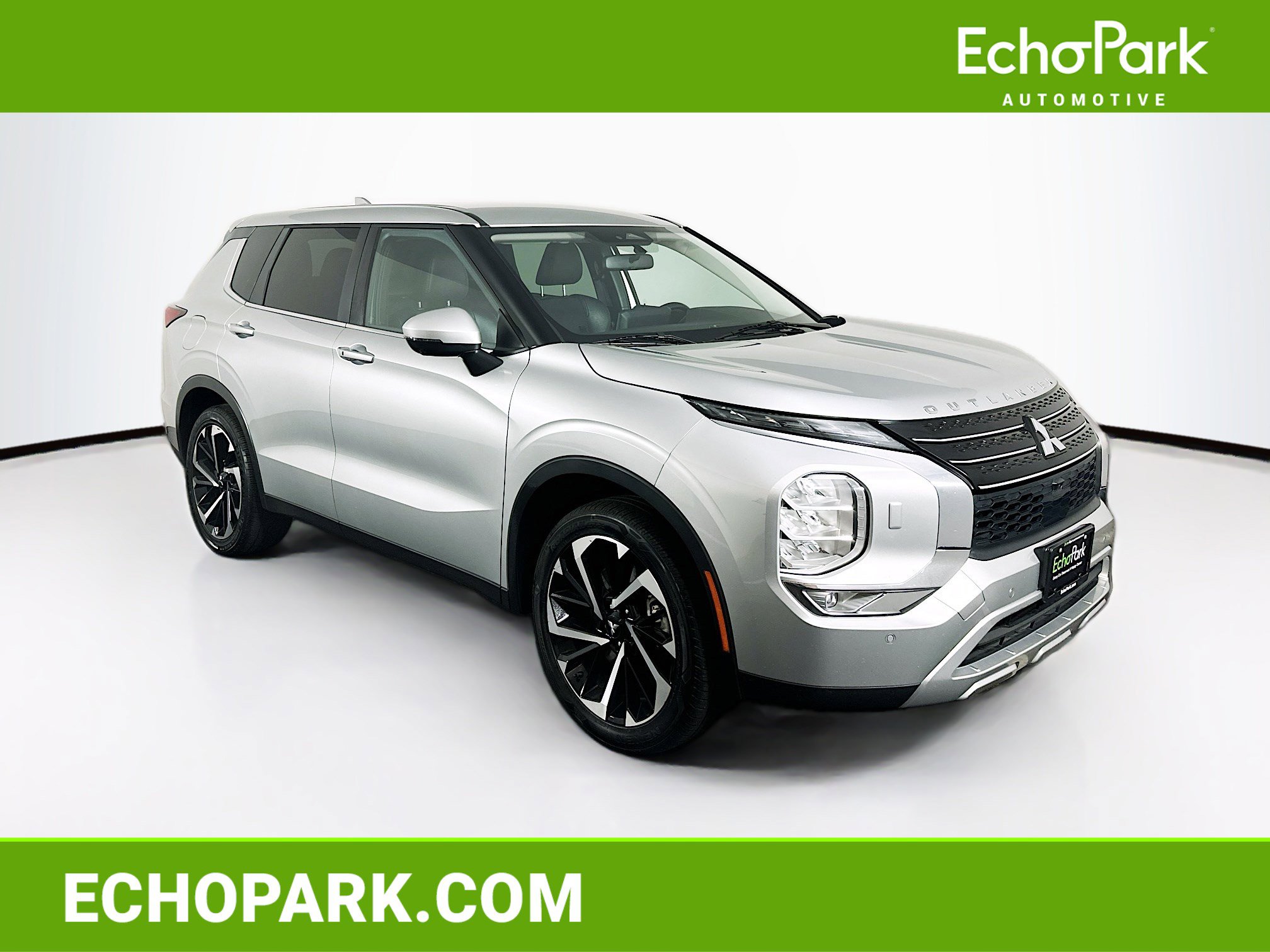 Used 2024 Mitsubishi Outlander SE