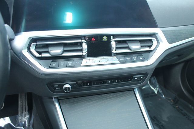 Used 2021 BMW M340i xDrive w/ Executive Package image 15