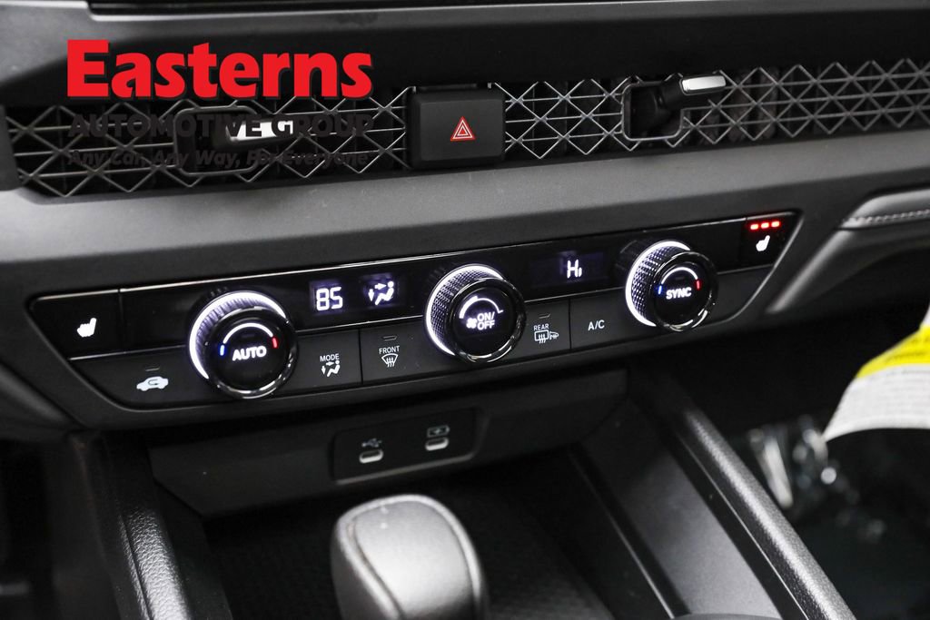 Used 2025 Honda Accord SE image 19