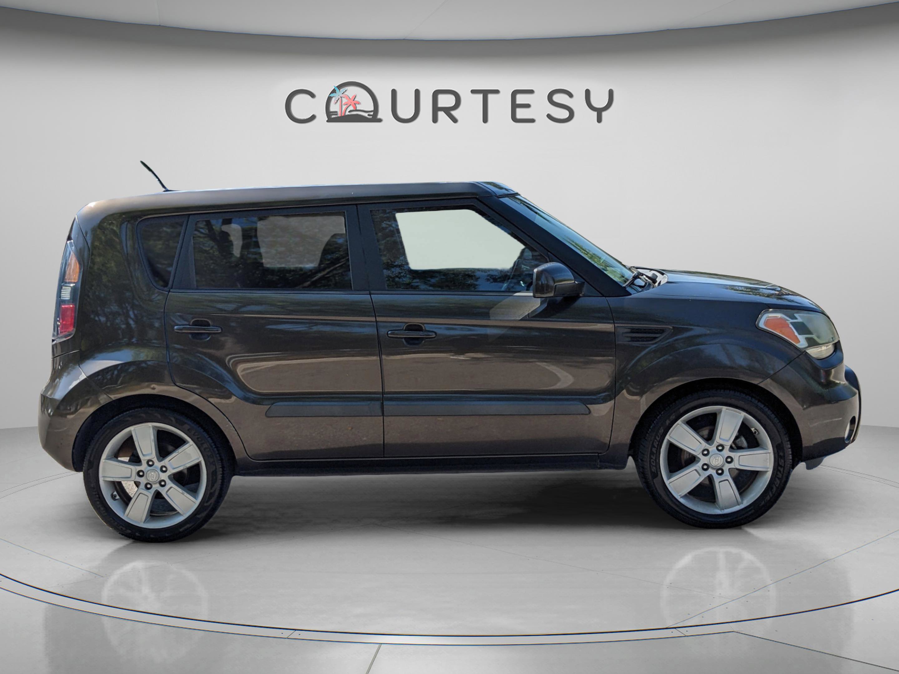 Used 2011 Kia Soul ! image 7