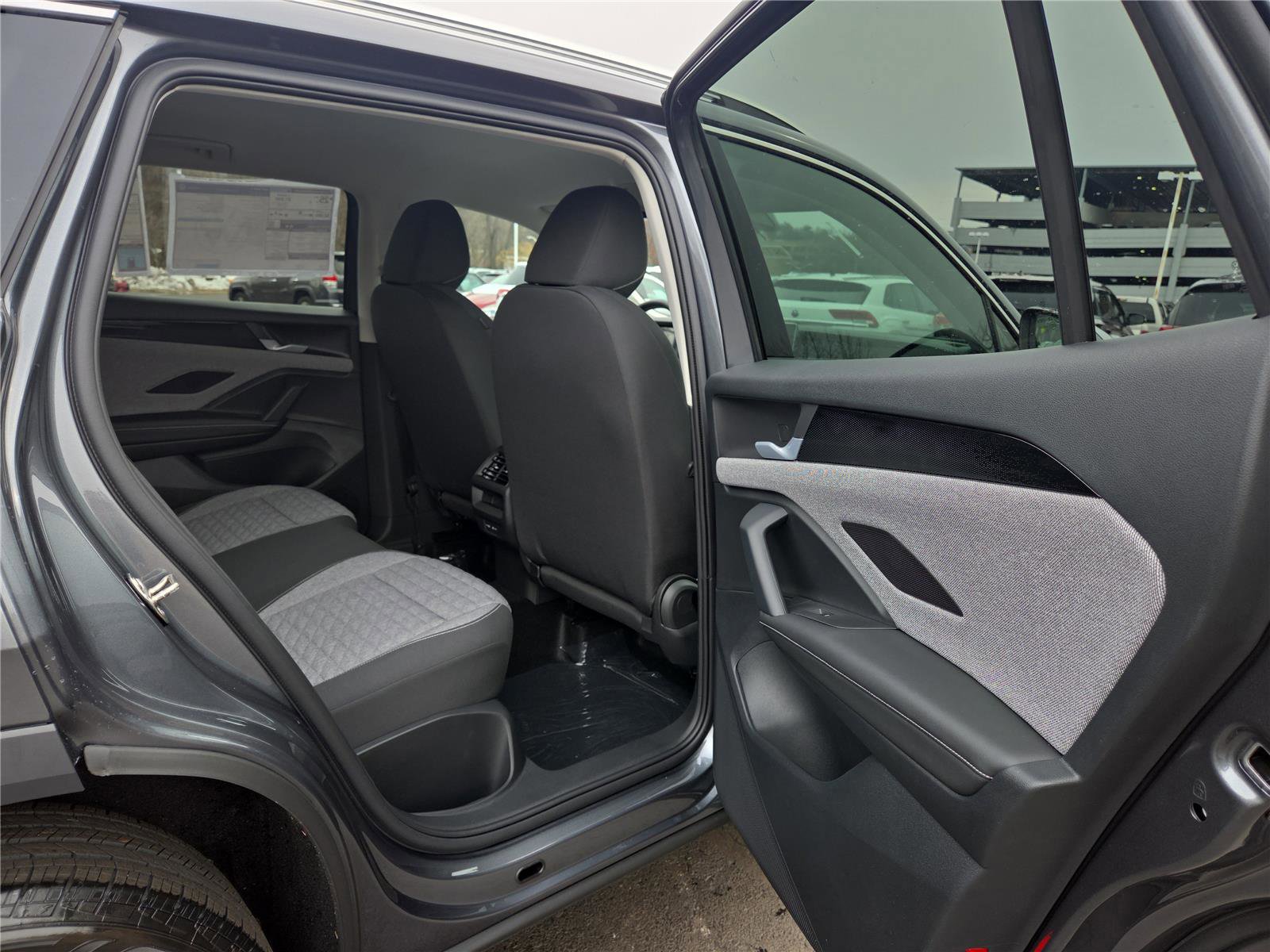 New 2026 Volkswagen Tiguan S image 28