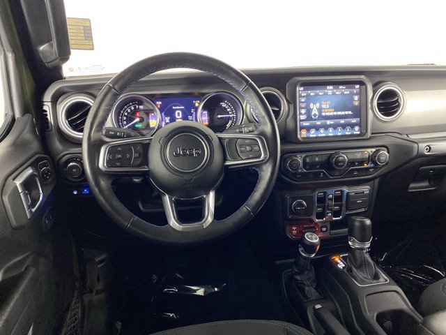 Used 2023 Jeep Wrangler Unlimited Rubicon 4xe w/ Cold Weather Group AWD/4WD image 20