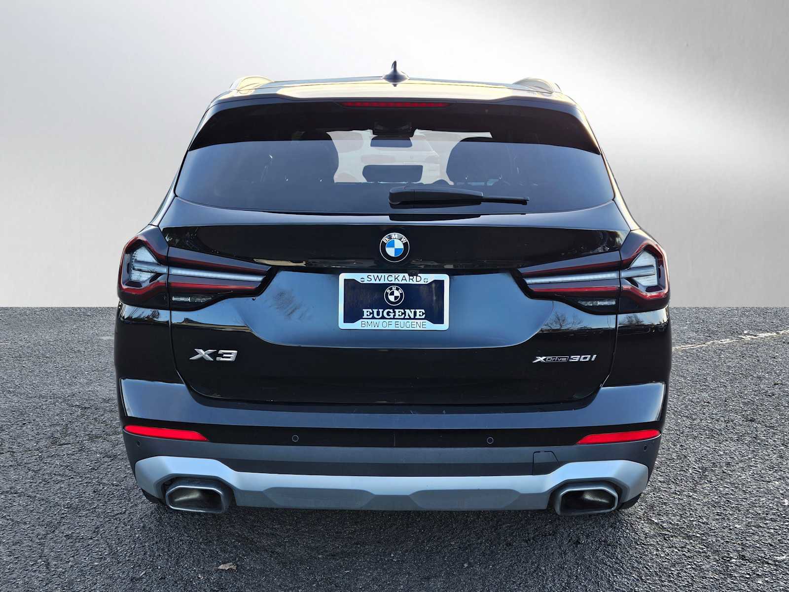 Used 2023 BMW X3 xDrive30i image 4