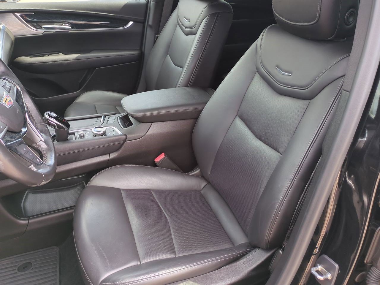 Certified 2023 Cadillac XT5 Premium Luxury image 21