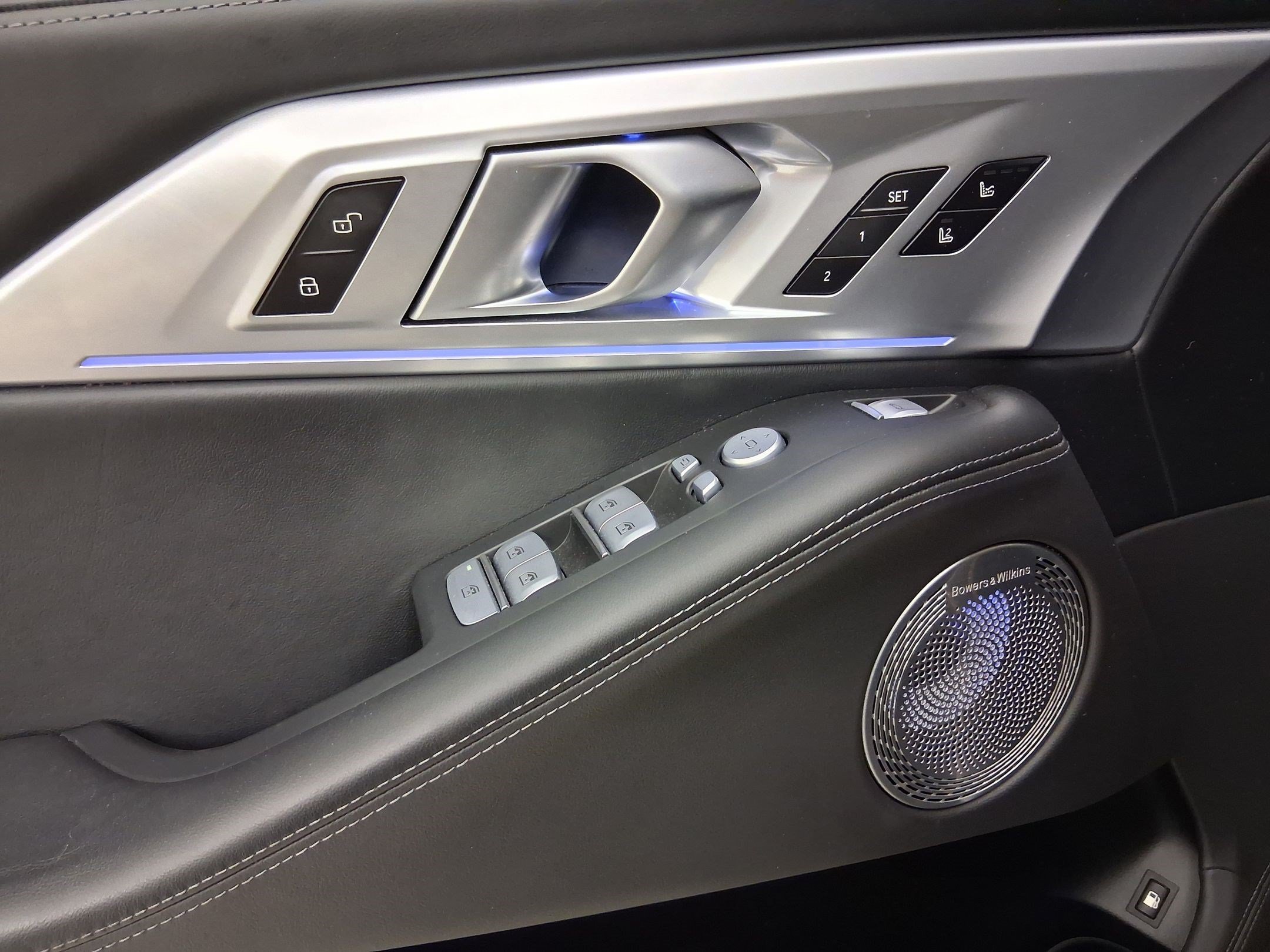 Certified 2023 BMW XM AWD/4WD image 22