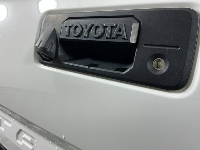 Used 2019 Toyota Tacoma SR w/ SR Convenience Package AWD/4WD image 8