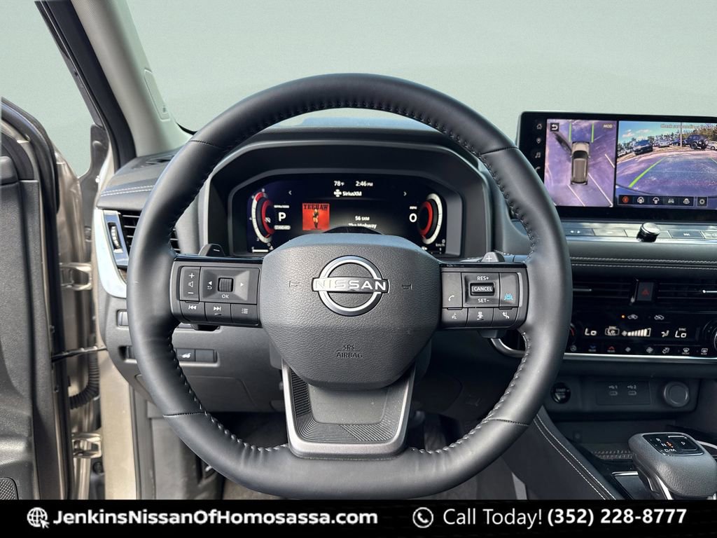 Used 2025 Nissan Rogue Platinum w/ Tech Package image 44