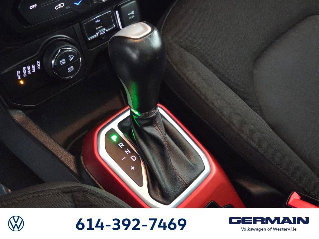 Used 2019 Jeep Renegade Trailhawk w/ Safety and Security Group image 26