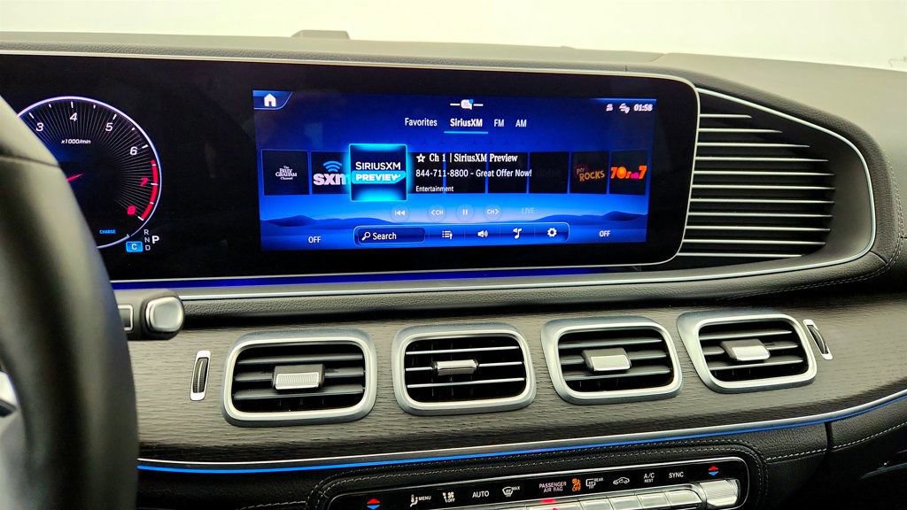 Used 2024 Mercedes-Benz GLE 450 4MATIC w/ AMG Line Exterior image 17