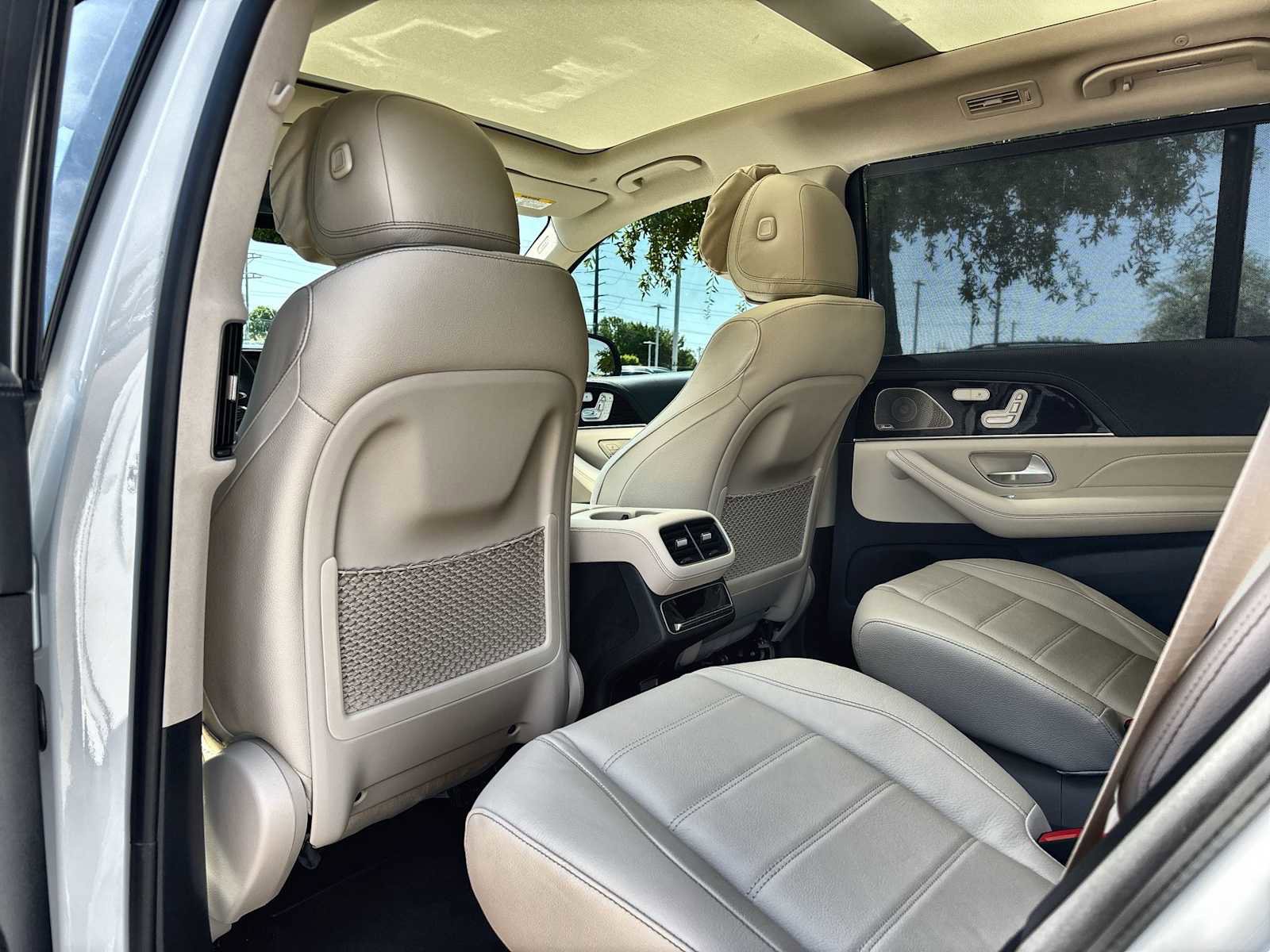 New 2026 Mercedes-Benz GLS 450 4MATIC image 18
