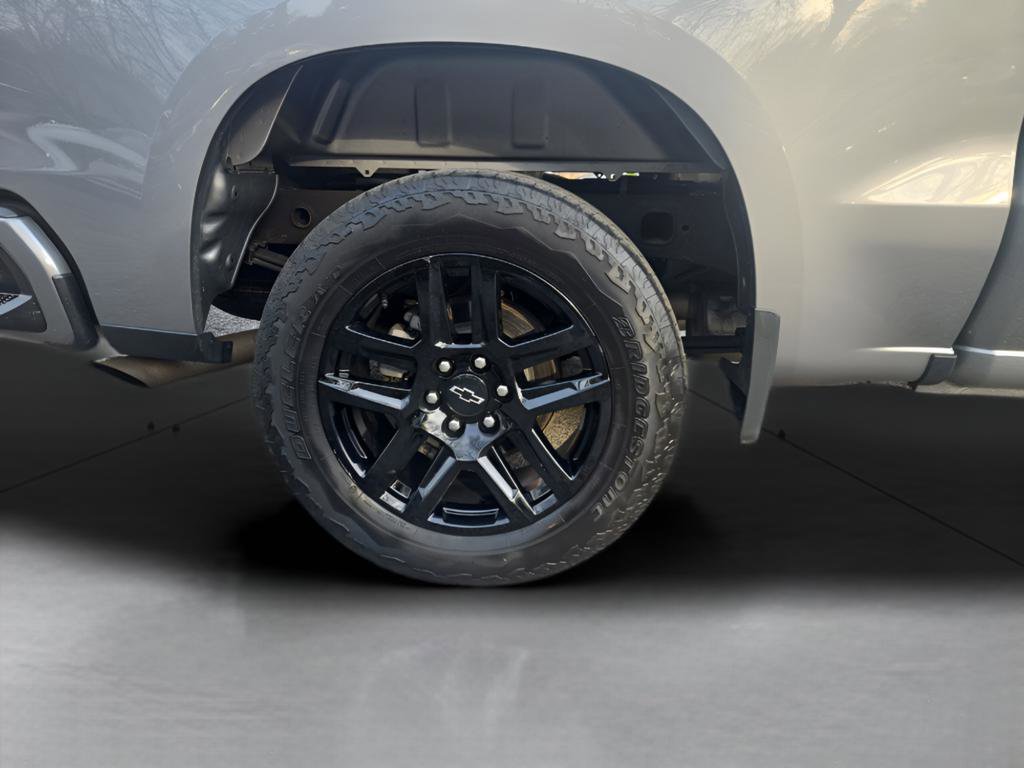 Used 2023 Chevrolet Silverado 1500 Custom image 23