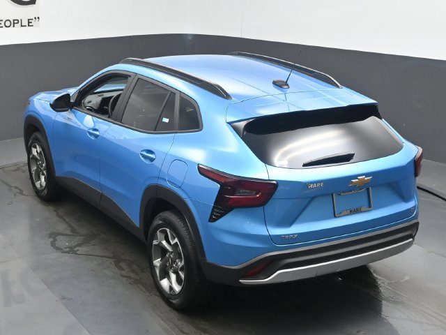 Used 2026 Chevrolet Trax LT w/ LT Convenience Package FWD image 45