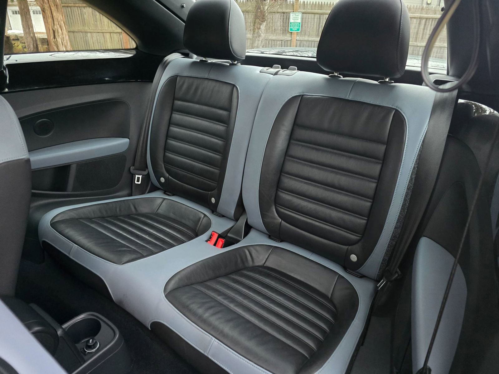 Used 2012 Volkswagen Beetle Turbo image 17