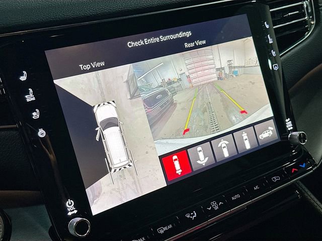 New 2025 Jeep Wagoneer L Series III w/ Quick Order Package 25C Super image 15