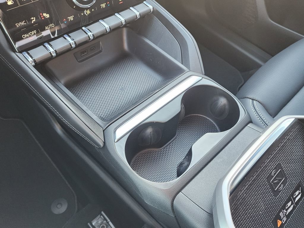 New 2026 GMC Terrain Elevation w/ Elevation Premium Package AWD/4WD image 30