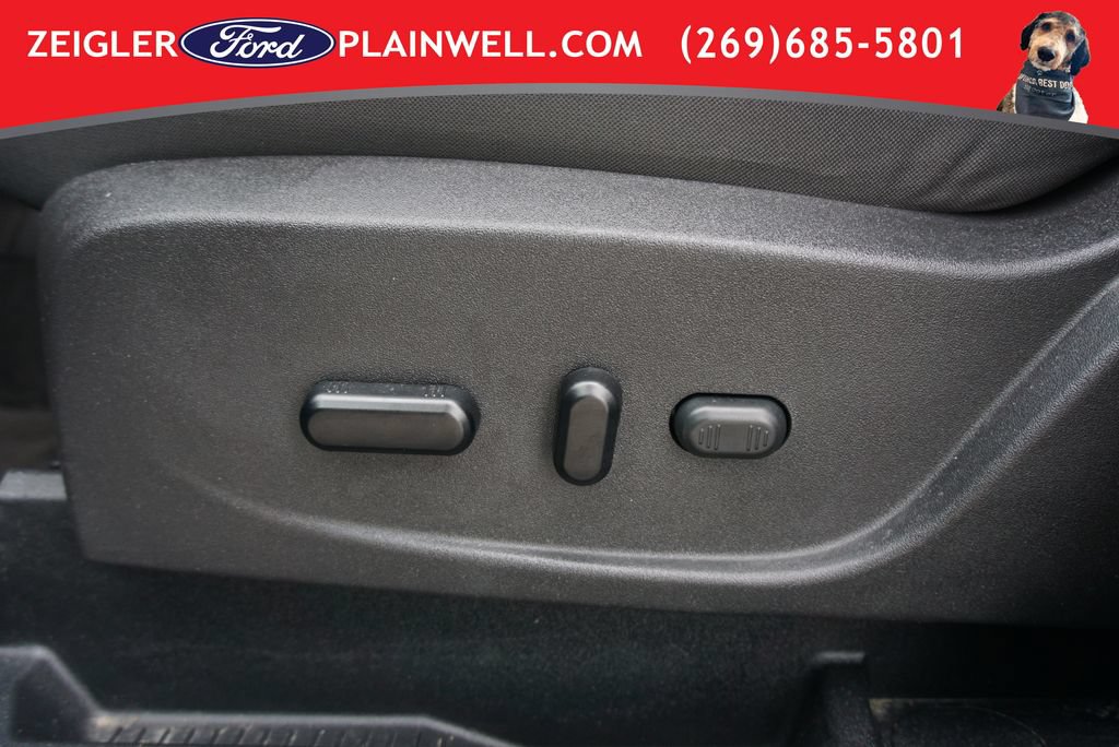 Used 2019 Ford Escape SE FWD image 19
