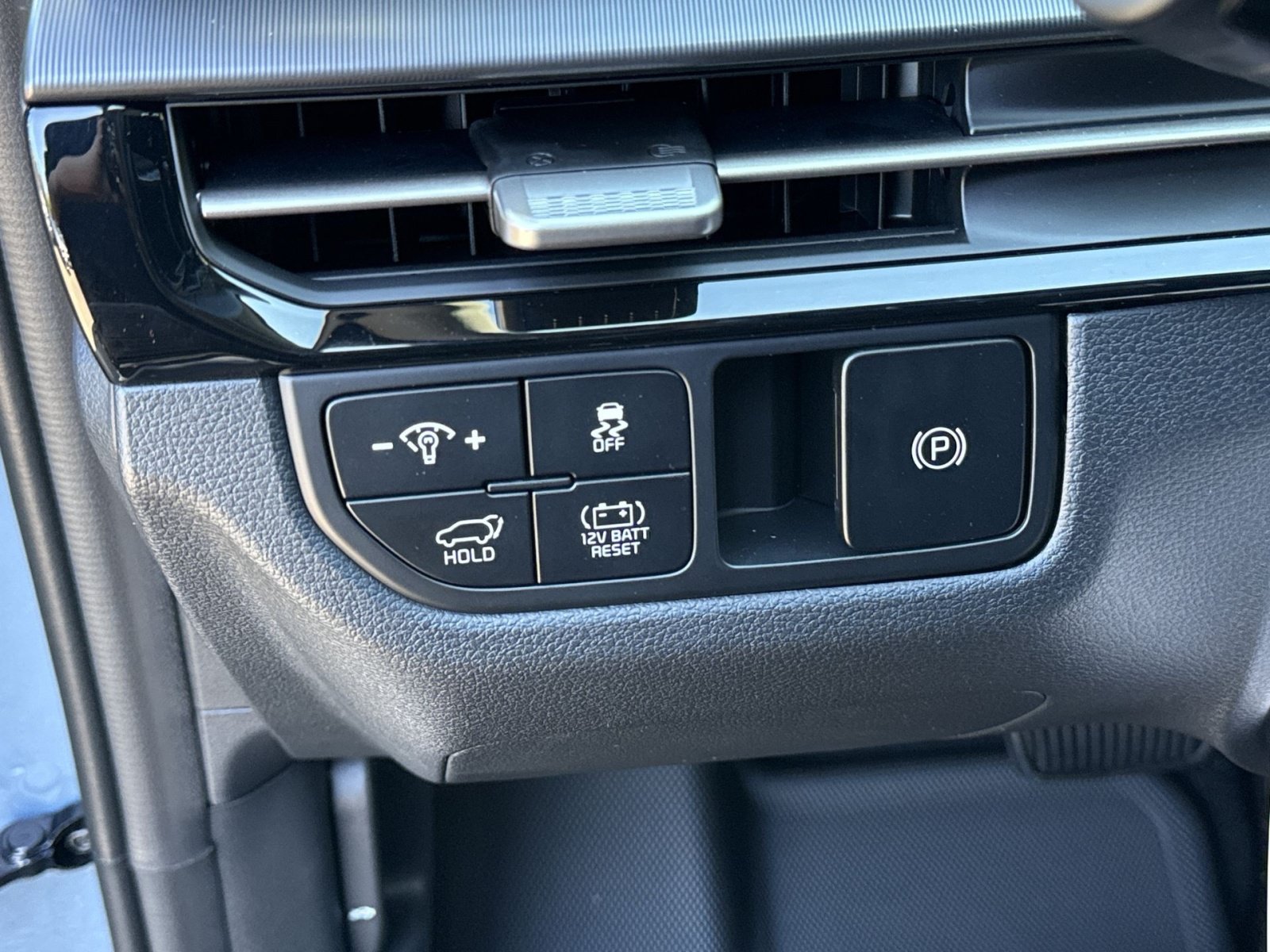 New 2027 Kia Sportage SX Prestige AWD/4WD image 21
