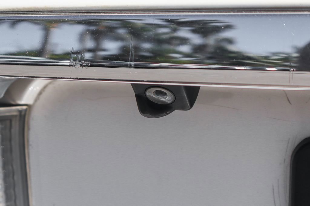 Used 2008 Lexus LX 570 4WD image 55