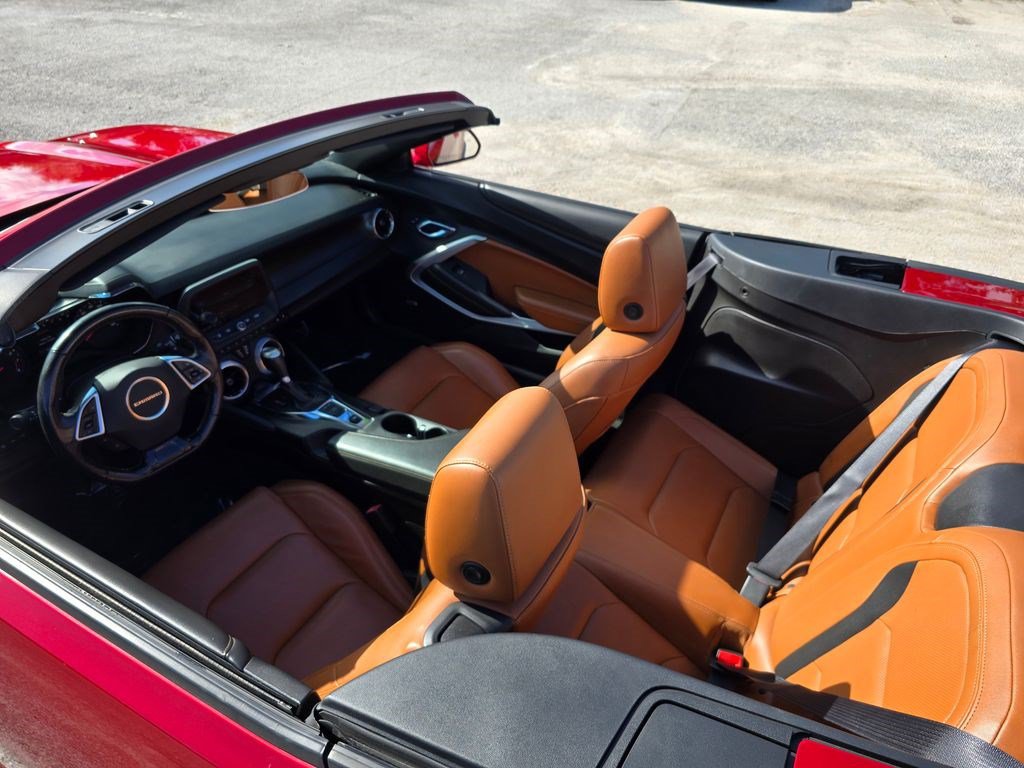 Used 2019 Chevrolet Camaro LT RWD image 13