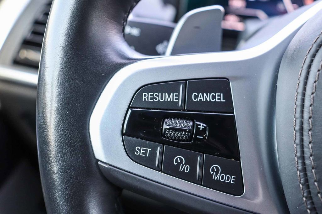 Used 2025 BMW X6 xDrive40i AWD/4WD image 23