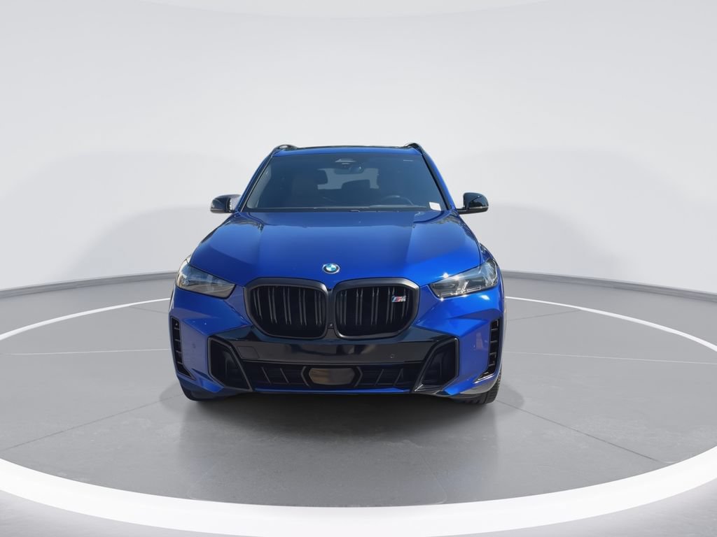 Used 2024 BMW X5 M60i w/ Parking Assistance Package AWD/4WD image 3