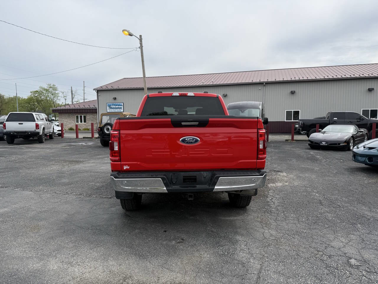 Used 2021 Ford F150 XLT w/ Equipment Group 301A Mid AWD/4WD image 4