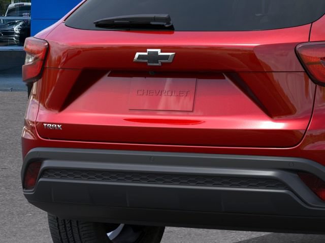 New 2026 Chevrolet Trax LS w/ LS Convenience Package FWD image 14