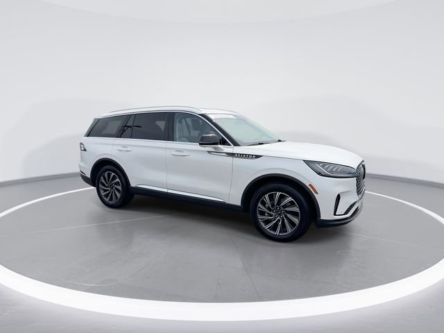 Used 2025 Lincoln Aviator AWD w/ Equipment Group 101A video 2