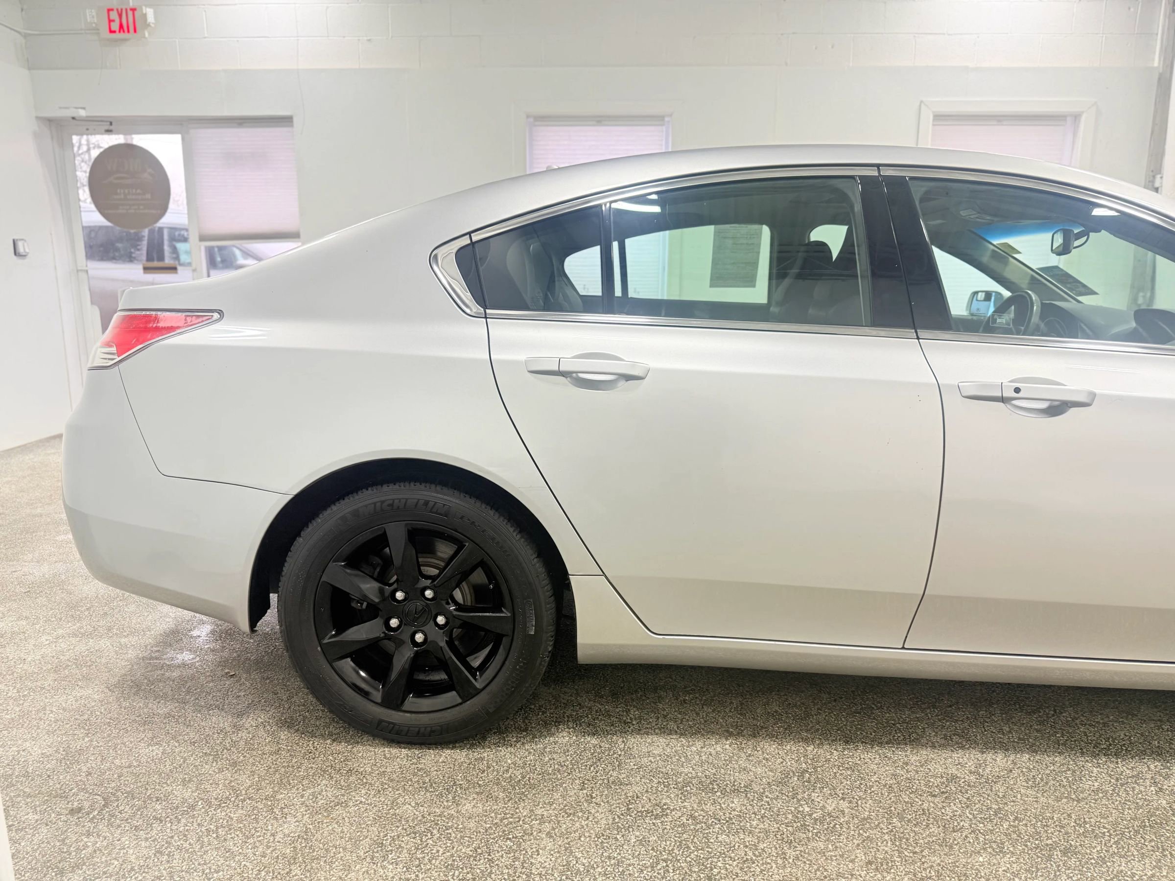 Used 2012 Acura TL Sedan 4D image 9