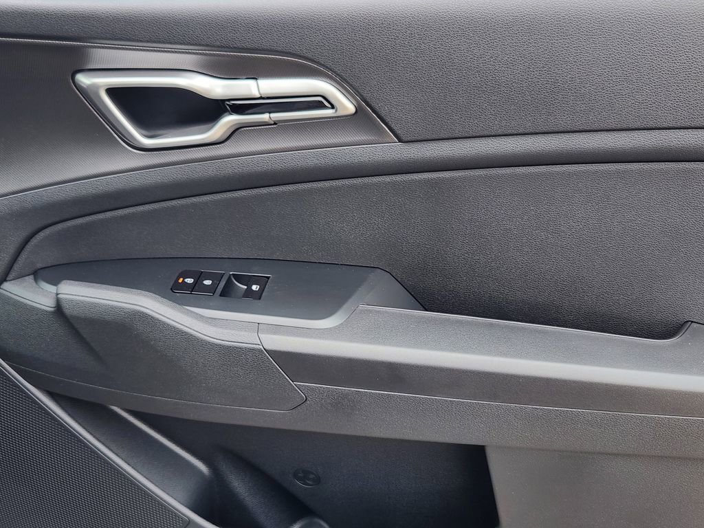 New 2026 Kia Sportage S image 15