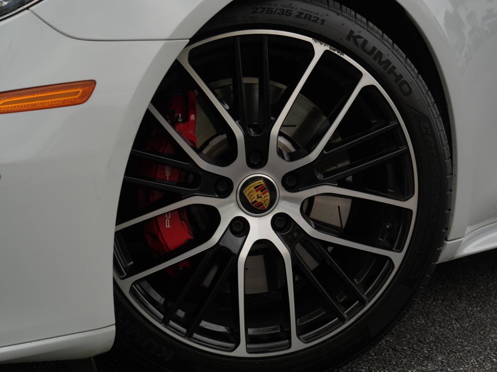 Used 2021 Porsche Panamera GTS AWD/4WD image 4