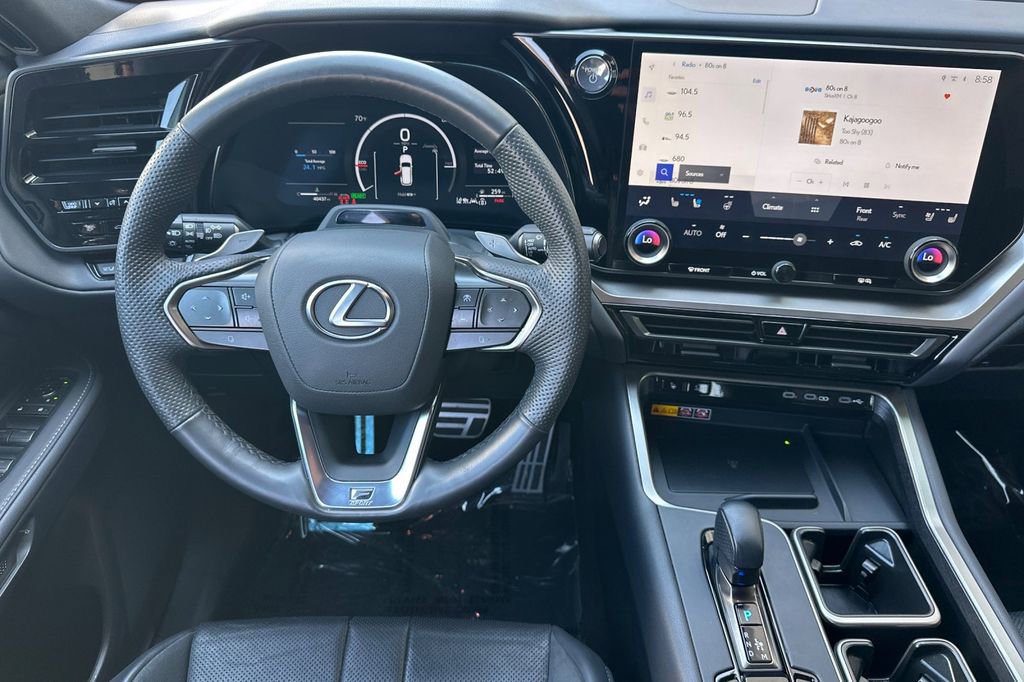 Used 2024 Lexus TX 500h AWD w/ Technology Package image 16