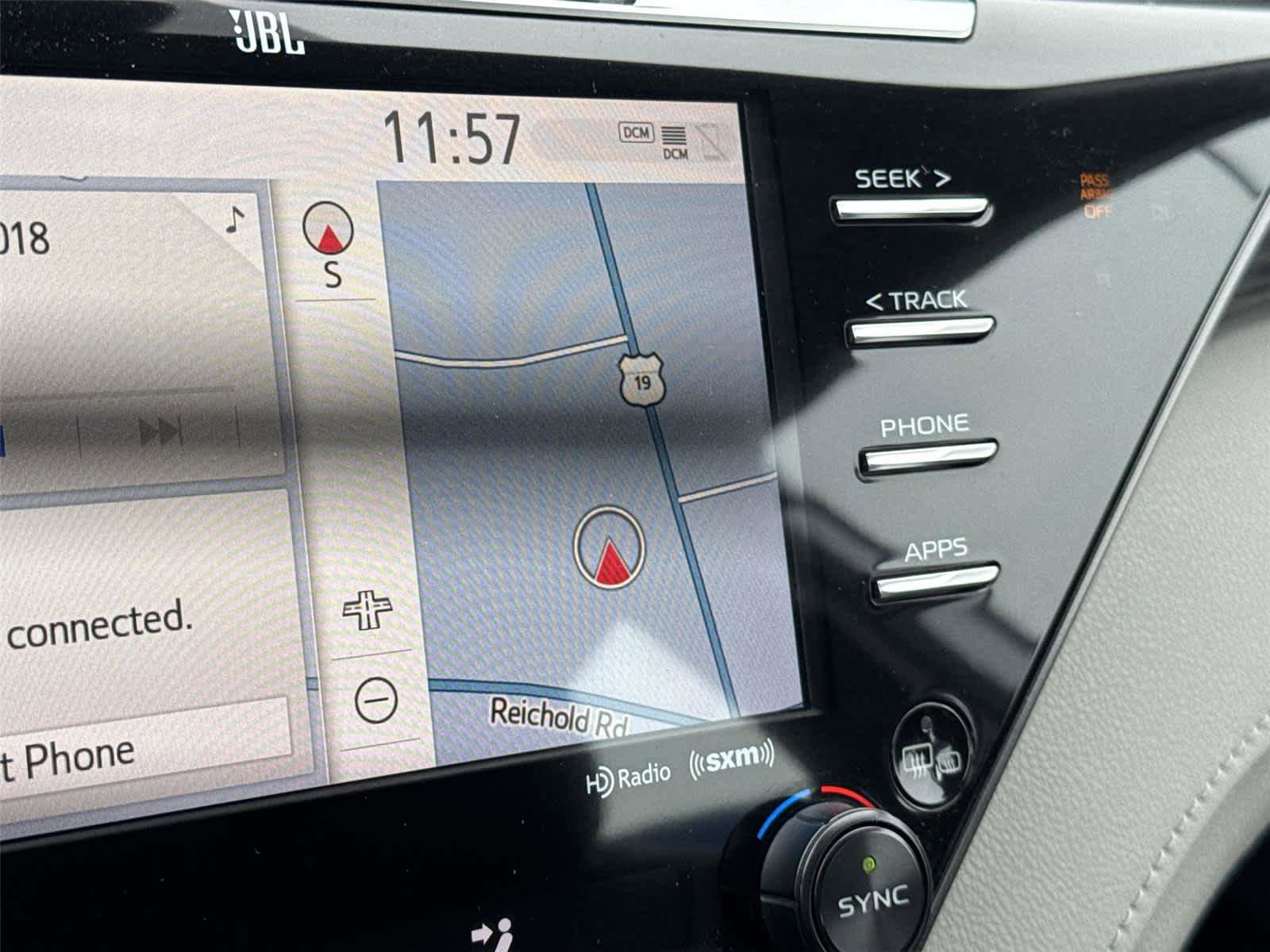 Used 2020 Toyota Camry XLE w/ Sunroof Package FWD image 23