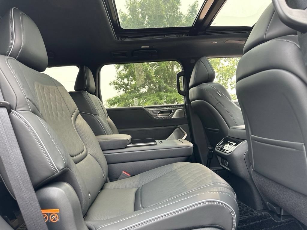 New 2027 INFINITI QX80 Autograph w/ Premium Cargo Package AWD/4WD image 23