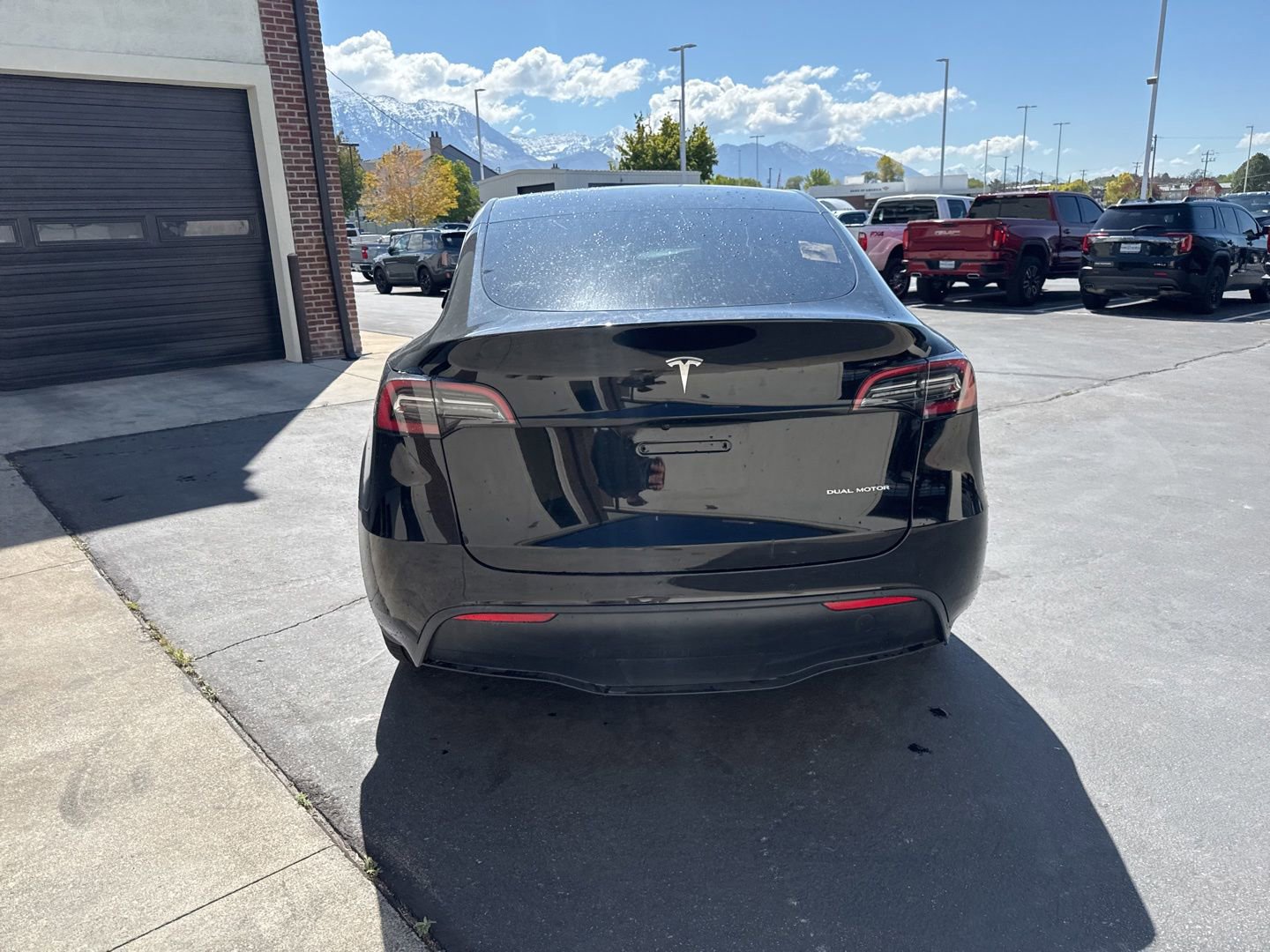 Used 2022 Tesla Model Y Long Range AWD/4WD image 6