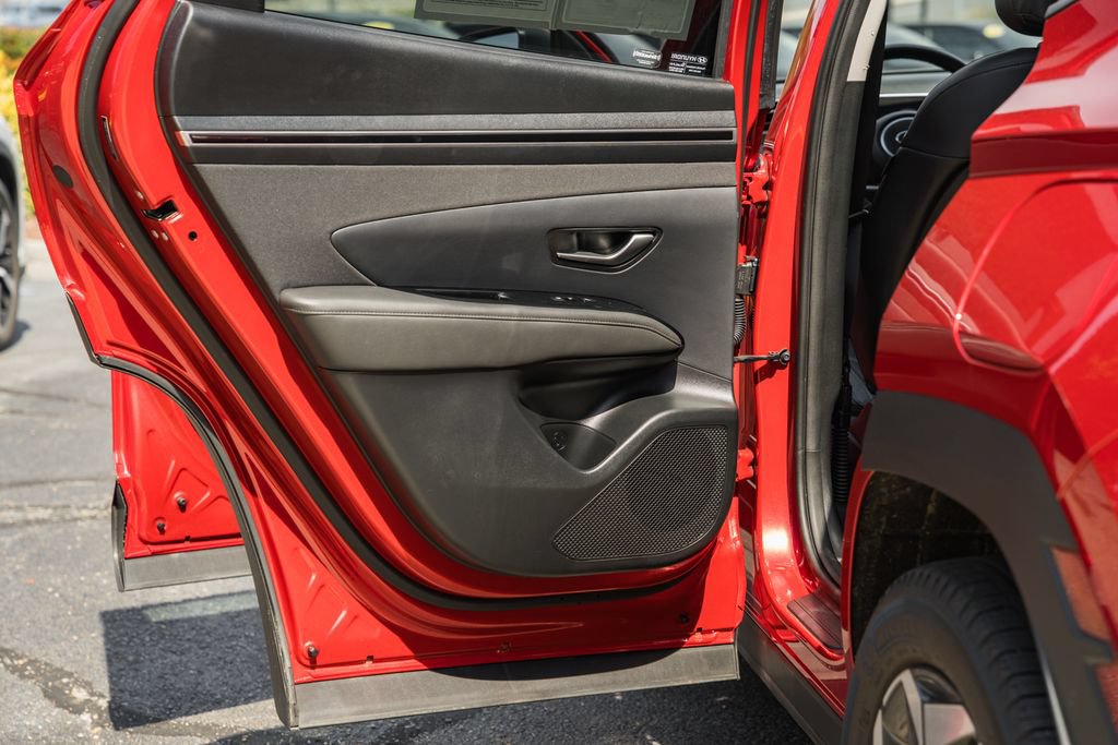 Used 2022 Hyundai Tucson Limited AWD/4WD image 35