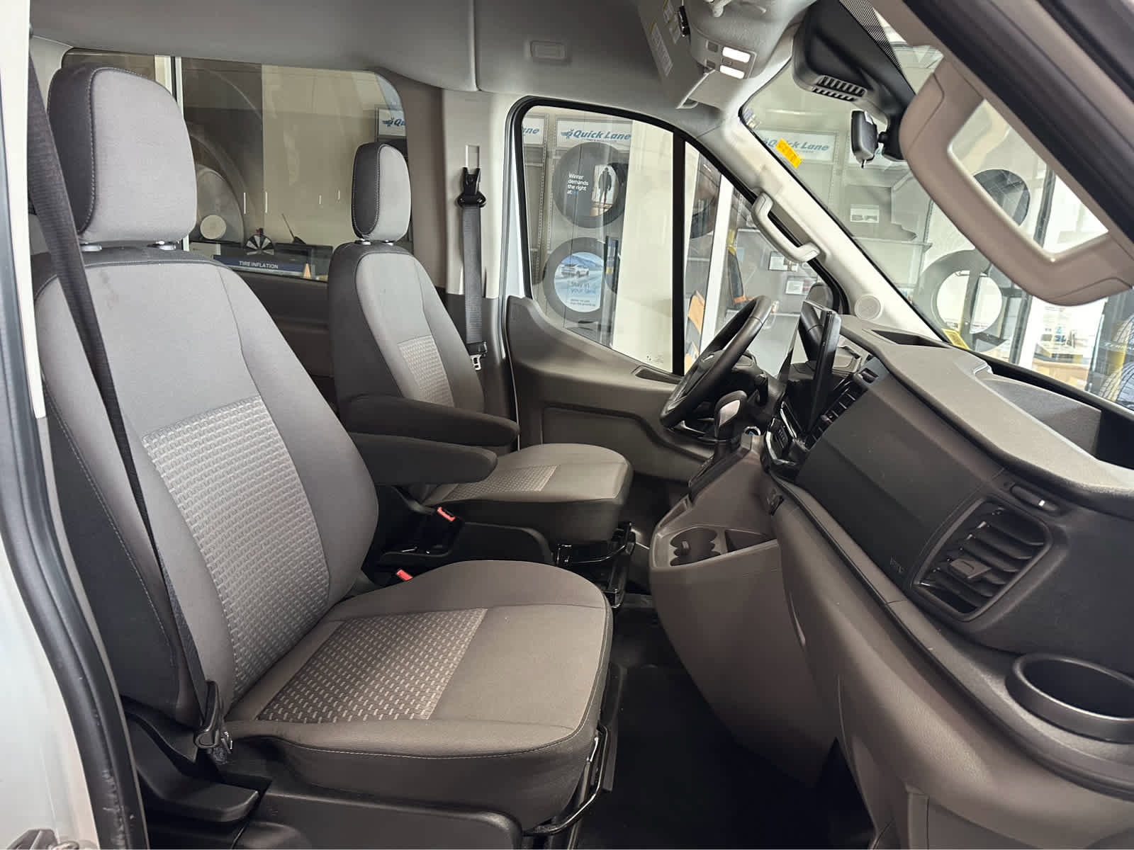 Used 2026 Ford Transit 350 XLT image 33