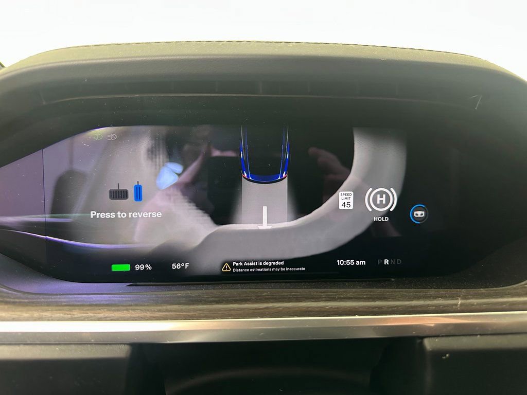Used 2022 Tesla Model X image 33