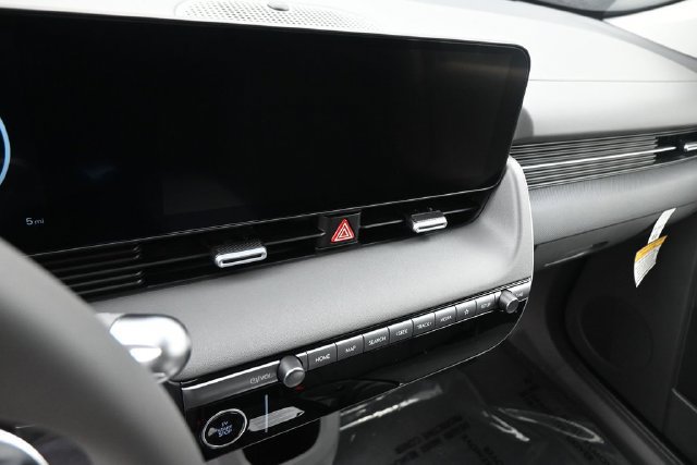 New 2027 Hyundai Ioniq 5 SEL RWD image 19