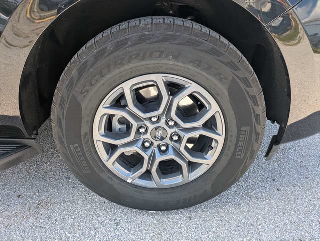 Used 2025 Ford Expedition Active AWD/4WD image 10