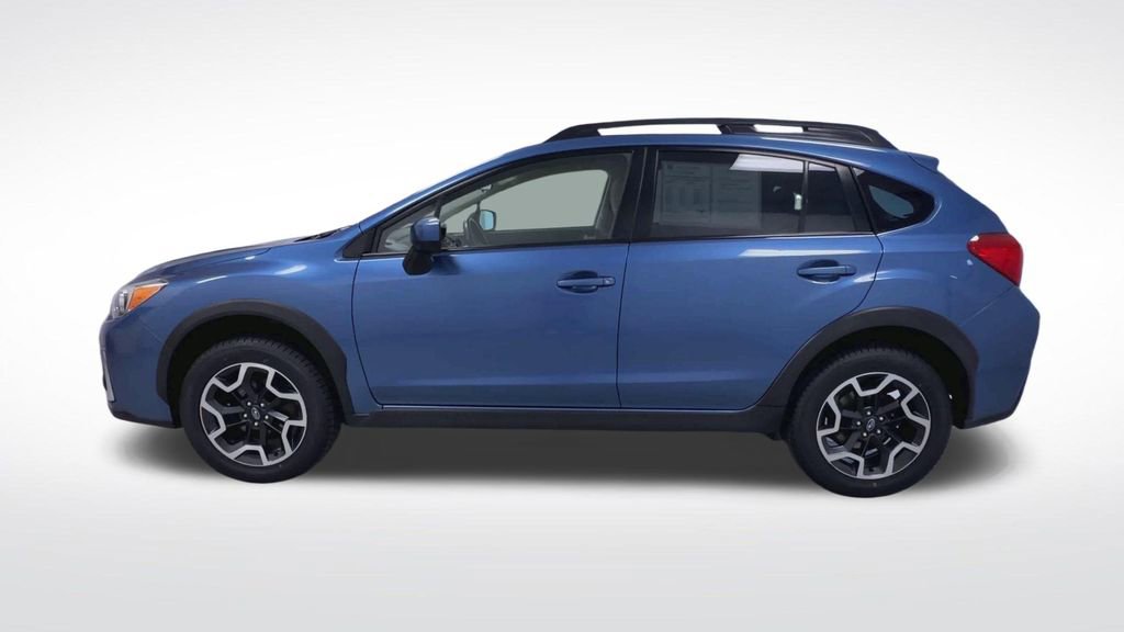 Used 2017 Subaru Crosstrek 2.0i Premium AWD/4WD image 5