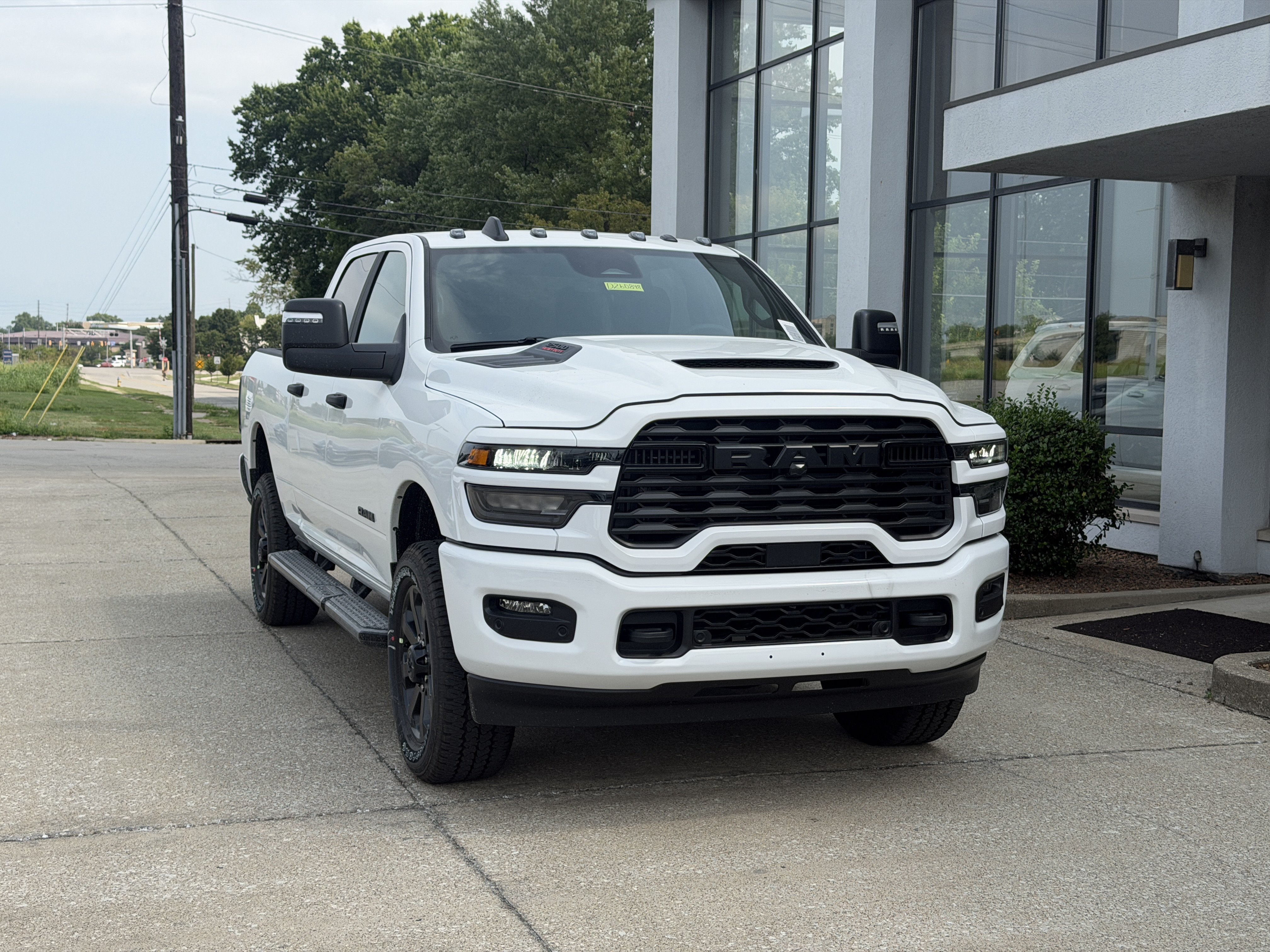 New 2026 RAM 2500 Big Horn AWD/4WD image 19