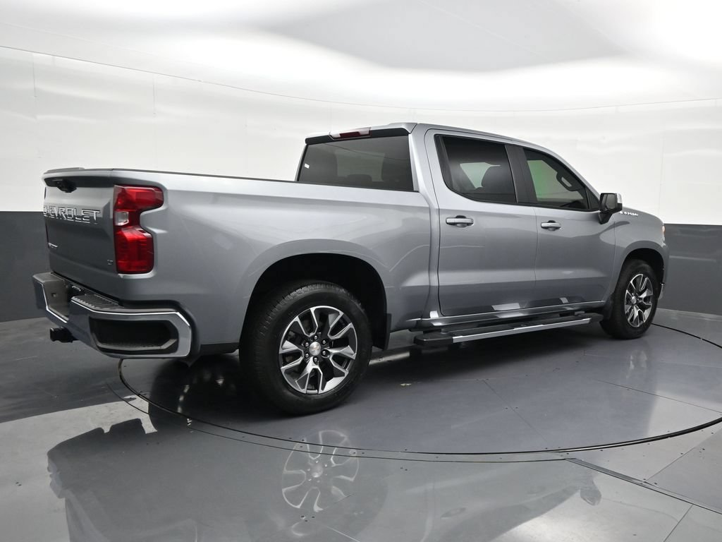 Used 2024 Chevrolet Silverado 1500 LT RWD image 5