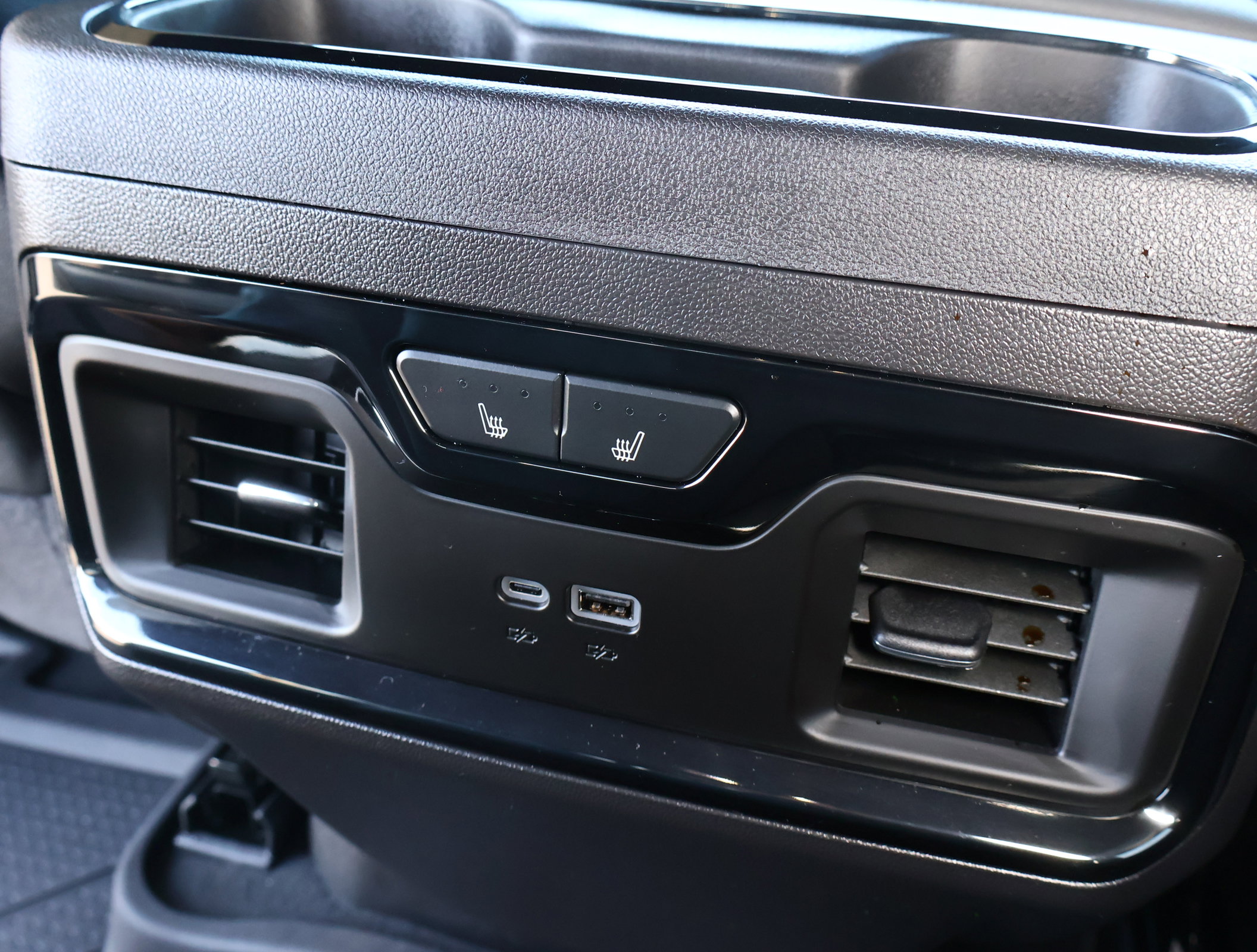 Certified 2024 Chevrolet Silverado 1500 ZR2 w/ Technology Package image 26