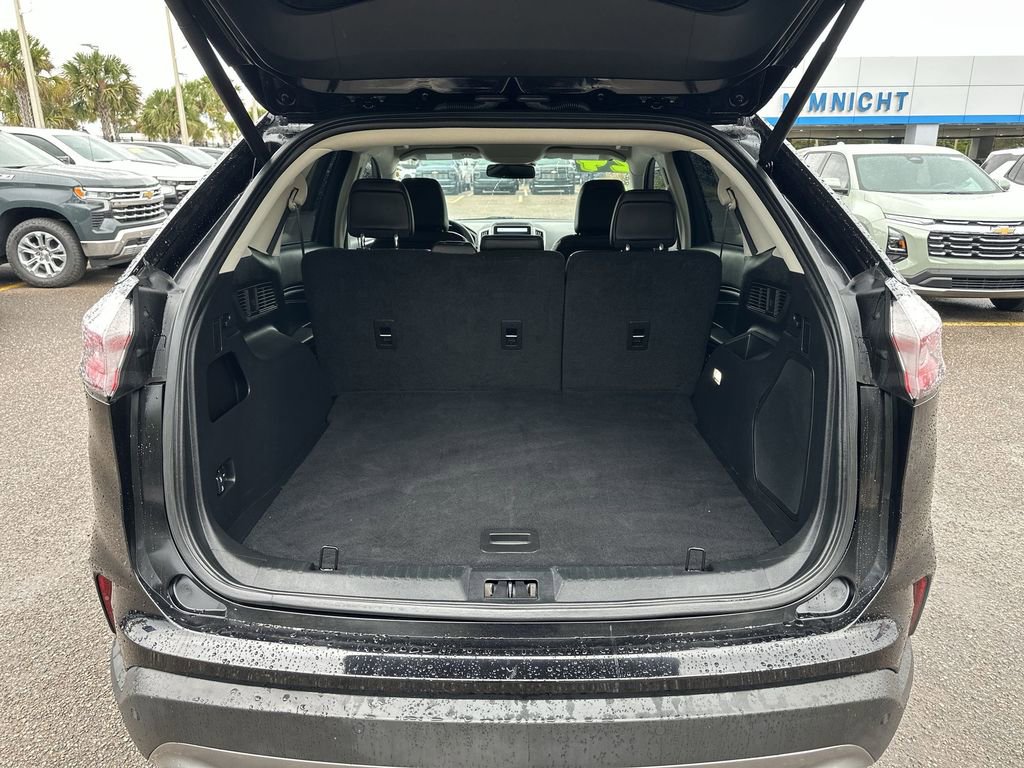 Used 2024 Ford Edge Titanium image 23