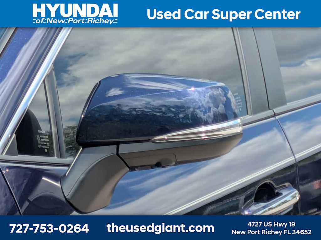 Used 2025 Toyota RAV4 Limited w/ Advanced Technology Package image 11