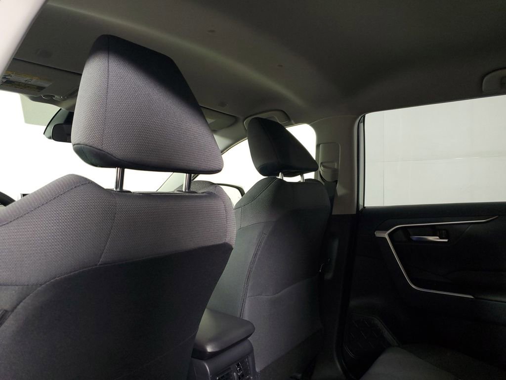 Used 2025 Toyota RAV4 XLE image 13